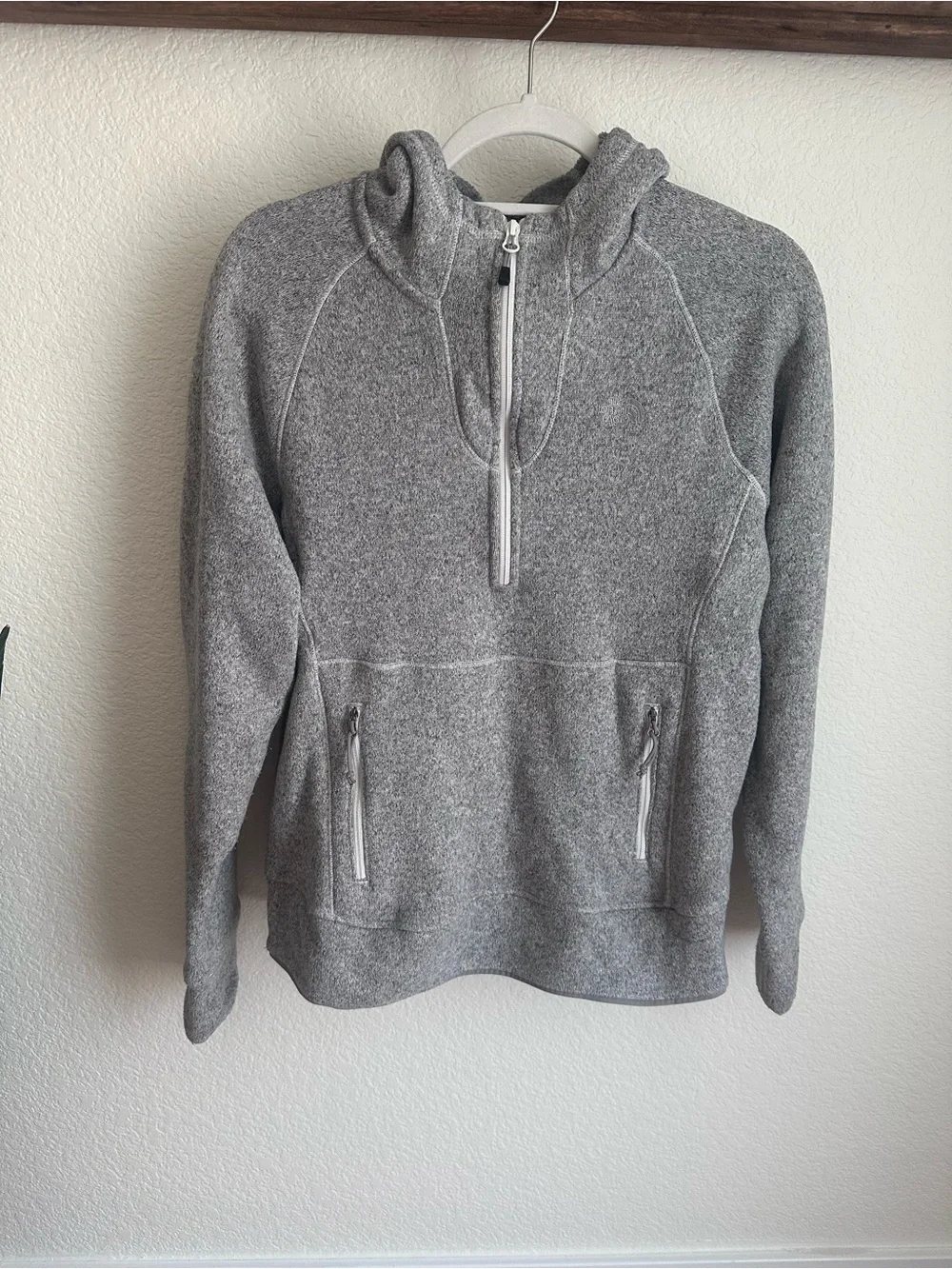 The North Face Gray Quarter Zip Hooded Fleece Pullover Women’s Large
